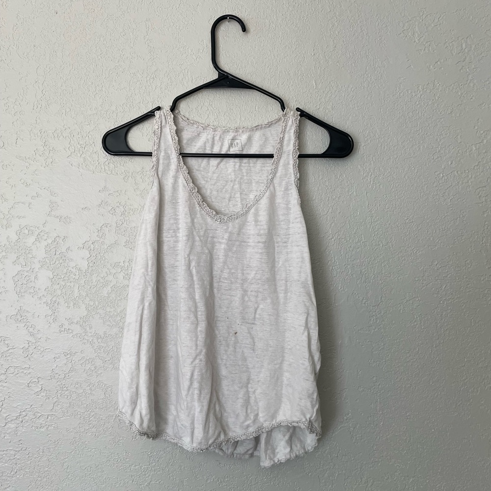 Gap sleep shirt